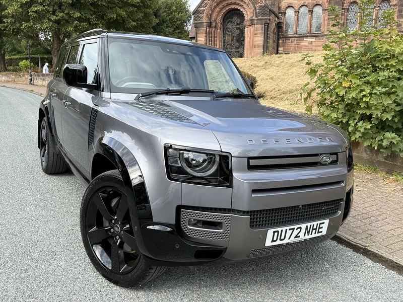 Land Rover Defender 110 2.0 P400e 15.4kWh X-Dynamic SE SUV 5dr Petrol Plug-in Hybrid Auto 4WD Euro 6 (s/s) (404 ps) - U26083
