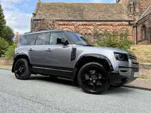 Land Rover Defender 110