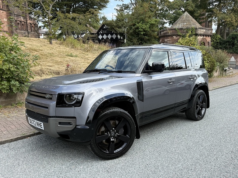 Land Rover Defender 110 2.0 P400e 15.4kWh X-Dynamic SE SUV 5dr Petrol Plug-in Hybrid Auto 4WD Euro 6 (s/s) (404 ps) - U26083