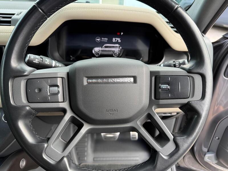 Land Rover Defender 110 2.0 P400e 15.4kWh X-Dynamic SE SUV 5dr Petrol Plug-in Hybrid Auto 4WD Euro 6 (s/s) (404 ps) - U26083