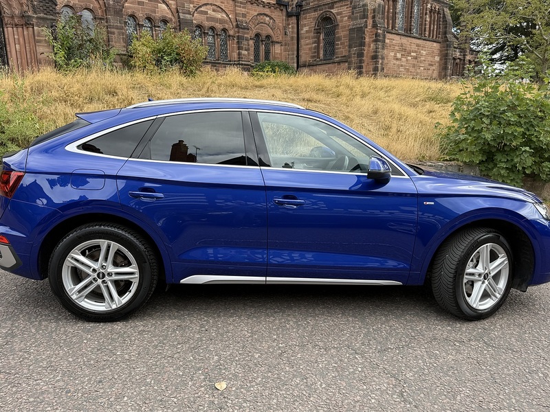 Audi Q5 2.0 TDI 40 S line Sportback 5dr Diesel S Tronic quattro Euro 6 (s/s) (204 ps) - U26084