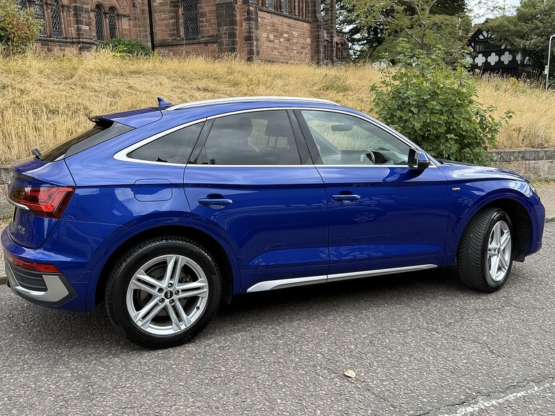 Audi Q5 2.0 TDI 40 S line Sportback 5dr Diesel S Tronic quattro Euro 6 (s/s) (204 ps) - U26084