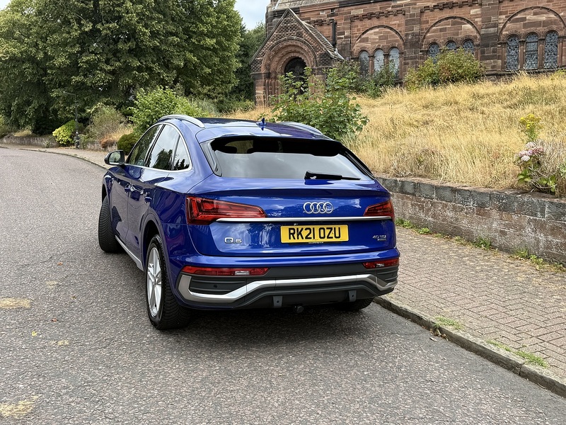 Audi Q5 2.0 TDI 40 S line Sportback 5dr Diesel S Tronic quattro Euro 6 (s/s) (204 ps) - U26084