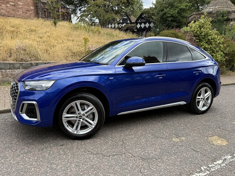 Audi Q5 2.0 TDI 40 S line Sportback 5dr Diesel S Tronic quattro Euro 6 (s/s) (204 ps) - U26084