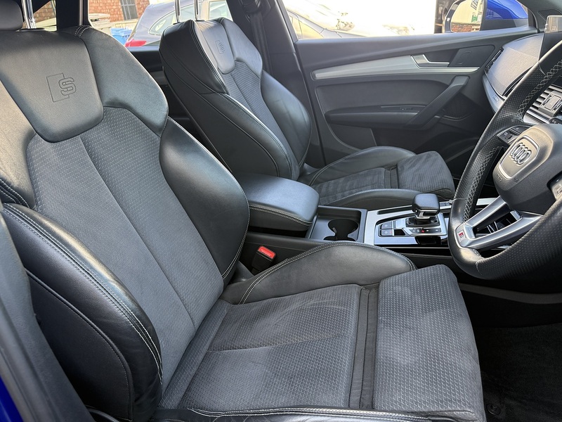 Audi Q5 2.0 TDI 40 S line Sportback 5dr Diesel S Tronic quattro Euro 6 (s/s) (204 ps) - U26084