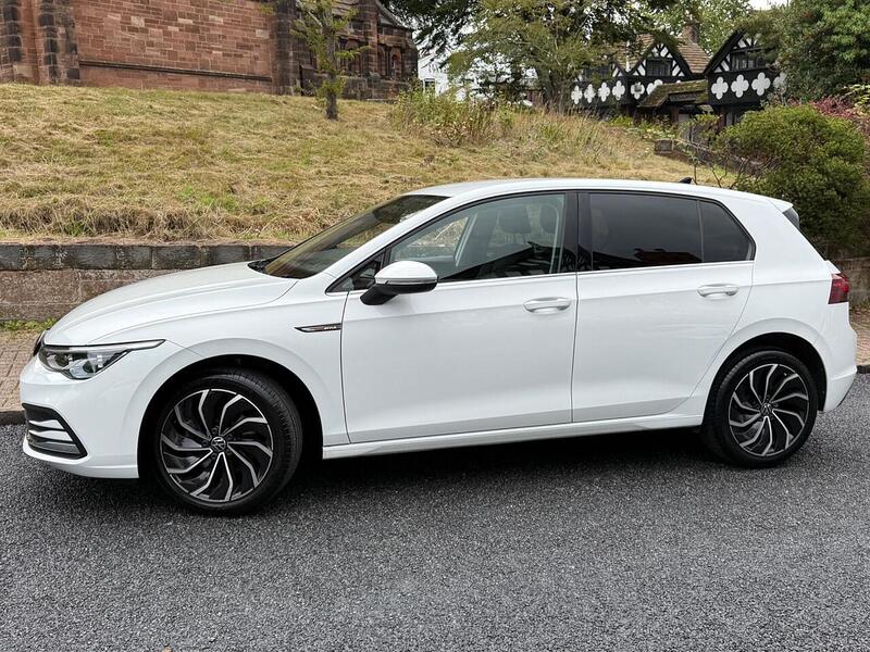 Volkswagen Golf 1.5 TSI Style Edition Hatchback 5dr Petrol Manual Euro 6 (s/s) (130 ps) - U26091