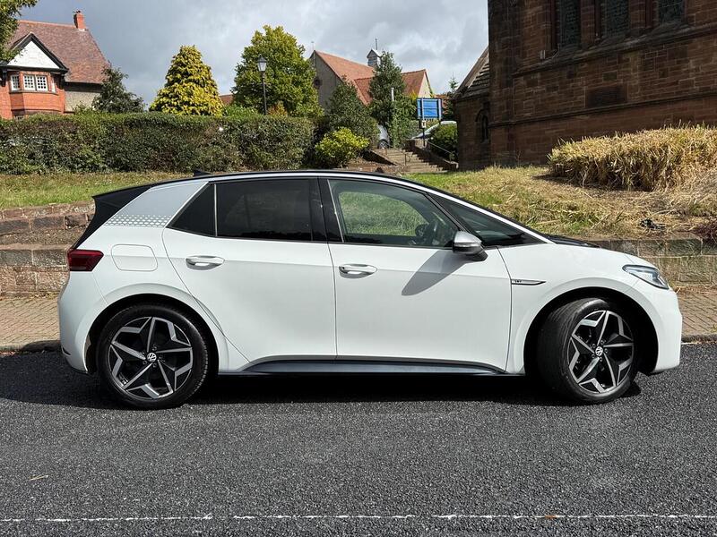 Volkswagen ID.3 Pro Performance 58kWh 1ST Edition Hatchback 5dr Electric Auto (204 ps) - U26094