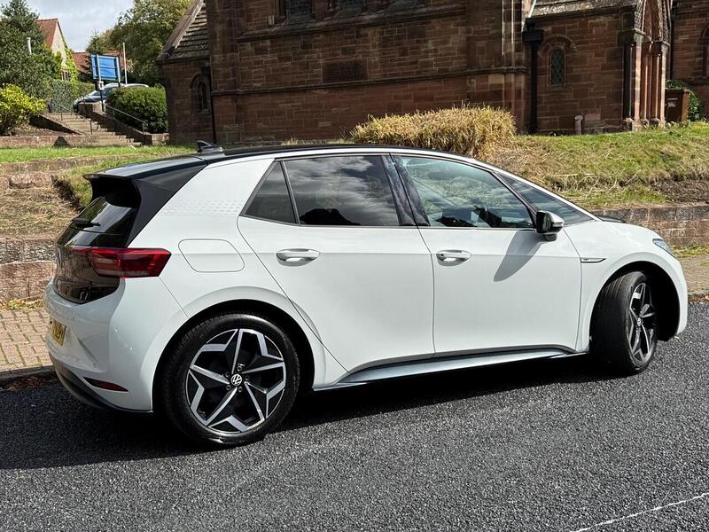 Volkswagen ID.3 Pro Performance 58kWh 1ST Edition Hatchback 5dr Electric Auto (204 ps) - U26094