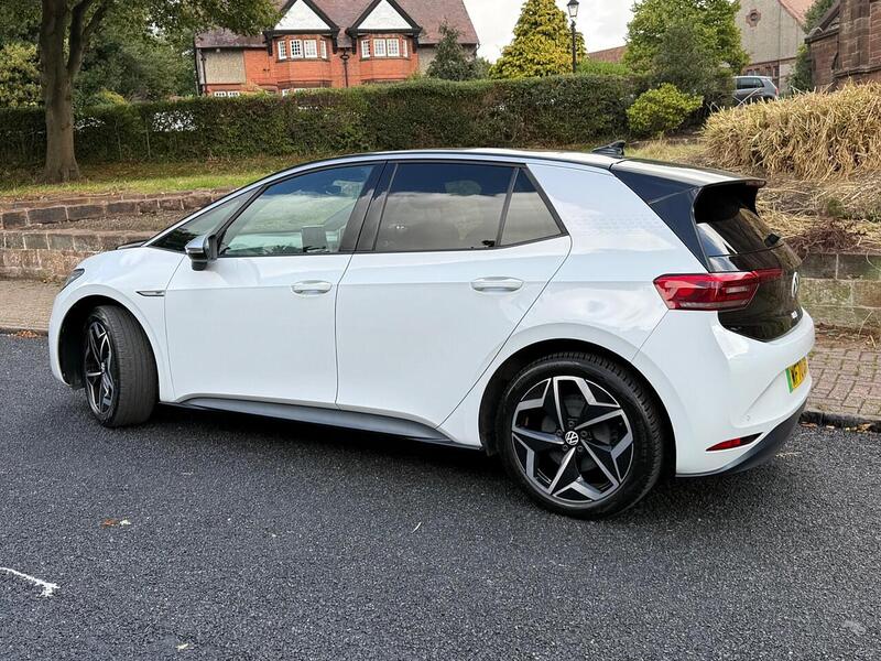 Volkswagen ID.3 Pro Performance 58kWh 1ST Edition Hatchback 5dr Electric Auto (204 ps) - U26094