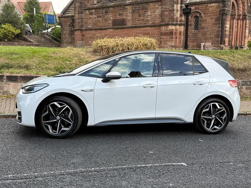 Volkswagen ID.3 Pro Performance 58kWh 1ST Edition Hatchback 5dr Electric Auto (204 ps) - U26094
