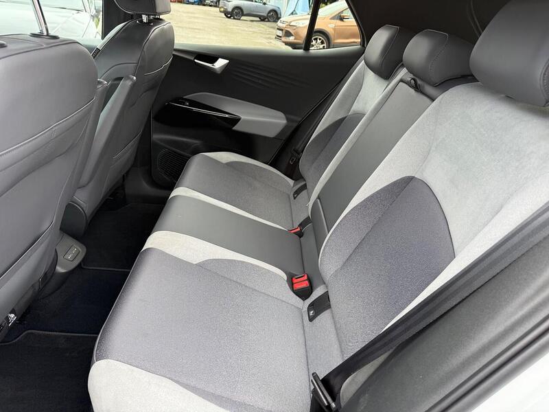 Volkswagen ID.3 Pro Performance 58kWh 1ST Edition Hatchback 5dr Electric Auto (204 ps) - U26094