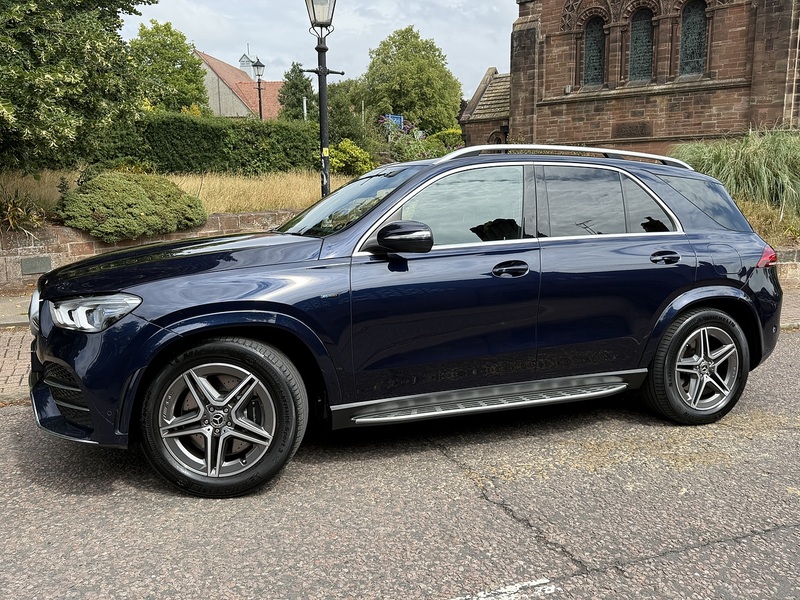 Mercedes-Benz GLE 2.0 GLE350de 31.2kWh AMG Line (Premium) SUV 5dr Diesel Plug-in Hybrid G-Tronic 4MATIC Euro 6 (s/s) - U26095