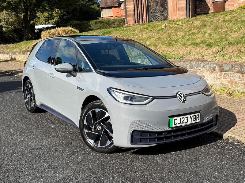 Volkswagen ID.3 Pro Performance 58kWh Family Hatchback 5dr Electric Auto (204 ps) - U26096