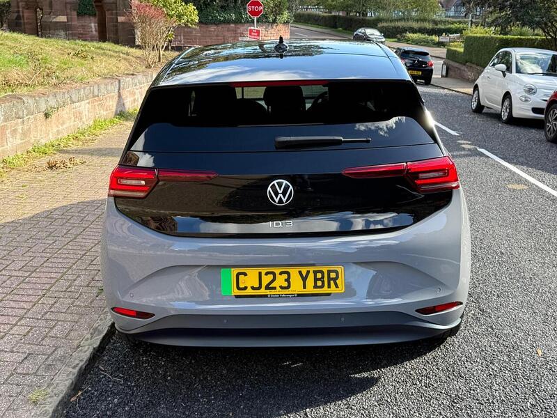 Volkswagen ID.3 Pro Performance 58kWh Family Hatchback 5dr Electric Auto (204 ps) - U26096