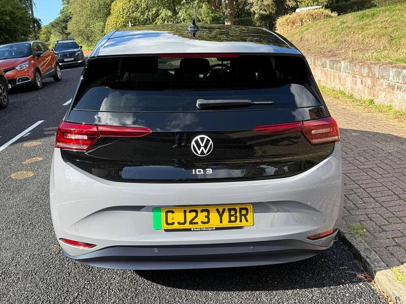 Volkswagen ID.3 Pro Performance 58kWh Family Hatchback 5dr Electric Auto (204 ps) - U26096