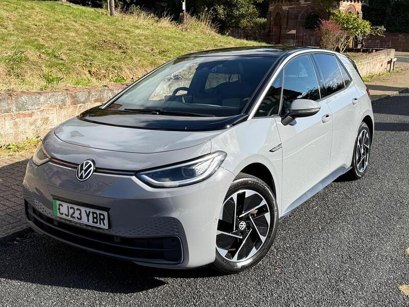 Volkswagen ID.3 Pro Performance 58kWh Family Hatchback 5dr Electric Auto (204 ps) - U26096