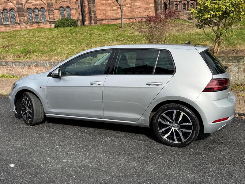 Volkswagen e-Golf 35.8kWh e-Golf Hatchback 5dr Electric Auto (136 ps) - U26099
