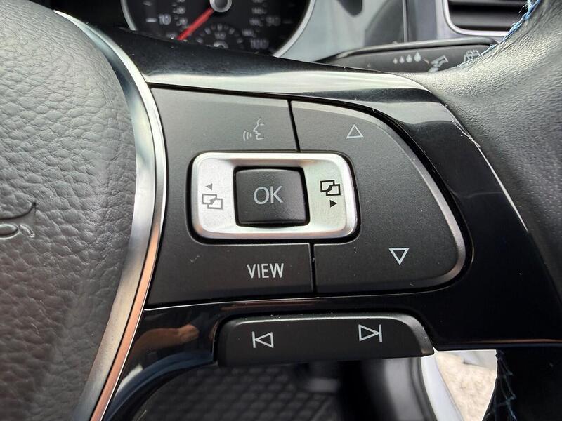 Volkswagen e-Golf 35.8kWh e-Golf Hatchback 5dr Electric Auto (136 ps) - U26099