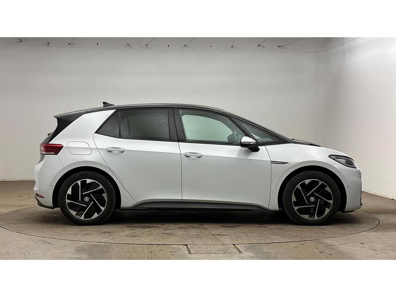 Volkswagen ID.3 Pro Performance 58kWh Family Hatchback 5dr Electric Auto (204 ps) - U26103