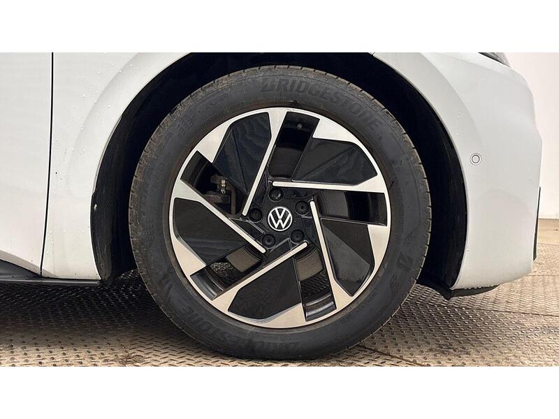 Volkswagen ID.3 Pro Performance 58kWh Family Hatchback 5dr Electric Auto (204 ps) - U26103