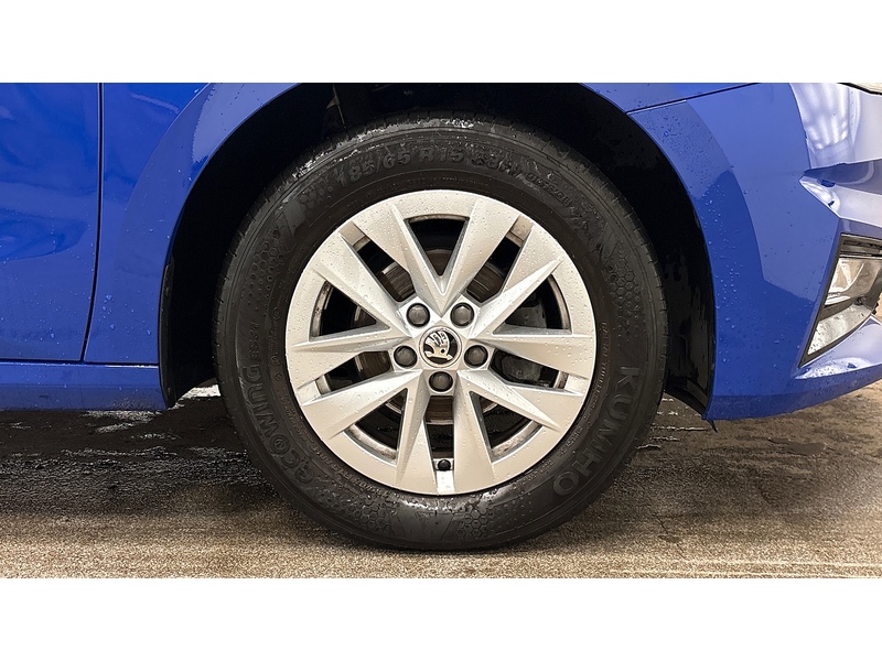 Skoda Fabia 1.0 MPI SE Comfort Hatchback 5dr Petrol Manual Euro 6 (s/s) (80 ps) - U26107