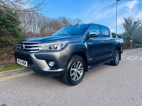Toyota Hilux D-4D Invincible - U11