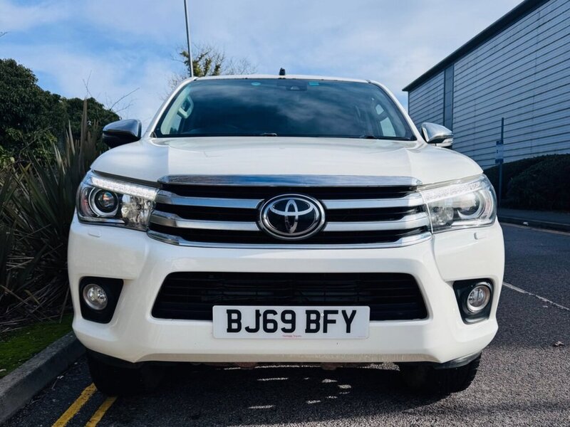 Toyota Hilux D-4D Invincible - U12