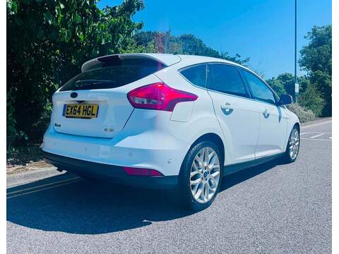 Ford Focus T EcoBoost Titanium X - U40