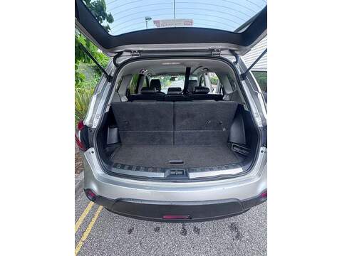 Nissan Qashqai+2 dCi 360 - U48