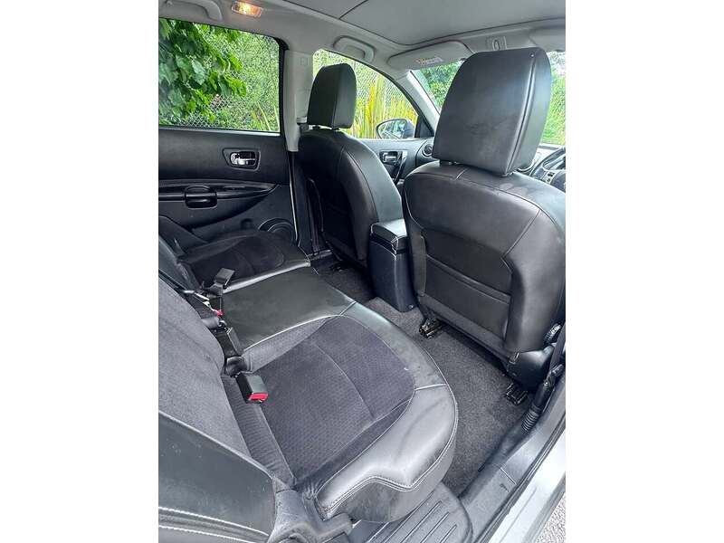 Nissan Qashqai+2 dCi 360 - U48