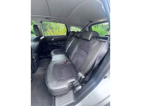Nissan Qashqai+2 dCi 360 - U48