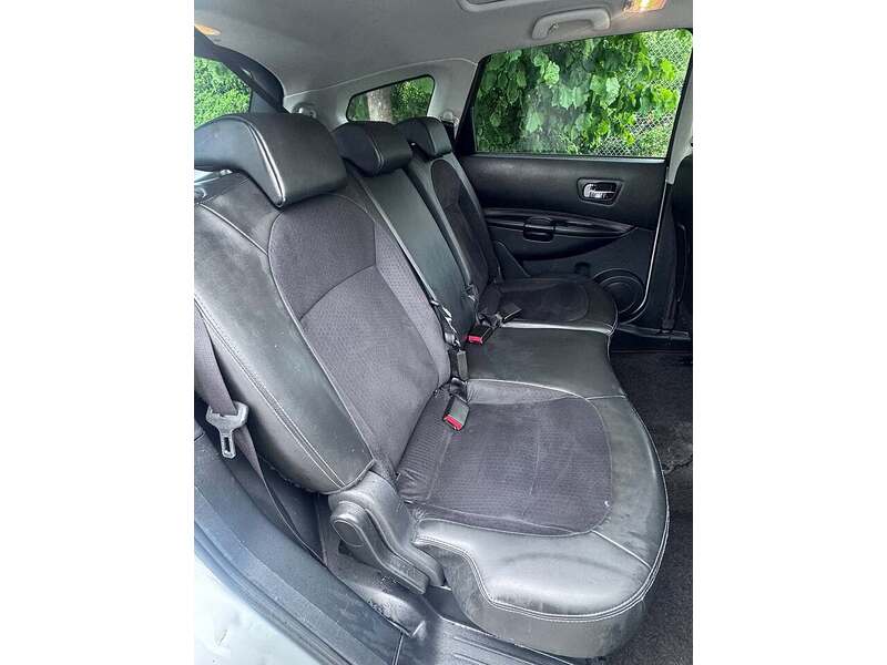 Nissan Qashqai+2 dCi 360 - U48