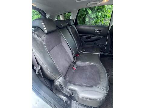 Nissan Qashqai+2 dCi 360 - U48