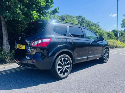 Nissan Qashqai+2 dCi 360 - U52