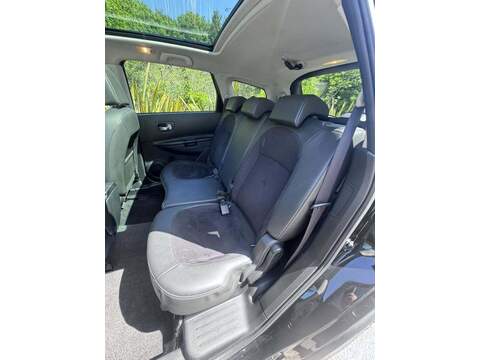 Nissan Qashqai+2 dCi 360 - U52