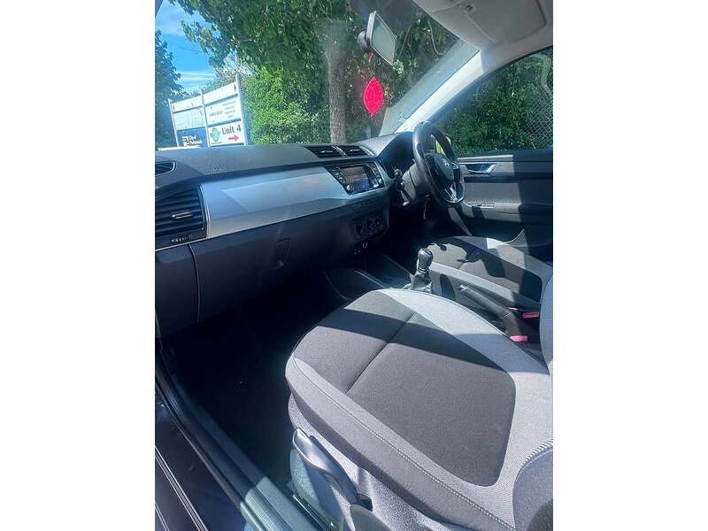 Skoda Fabia TSI SE - U55