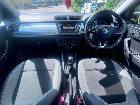 Skoda Fabia TSI SE - U55