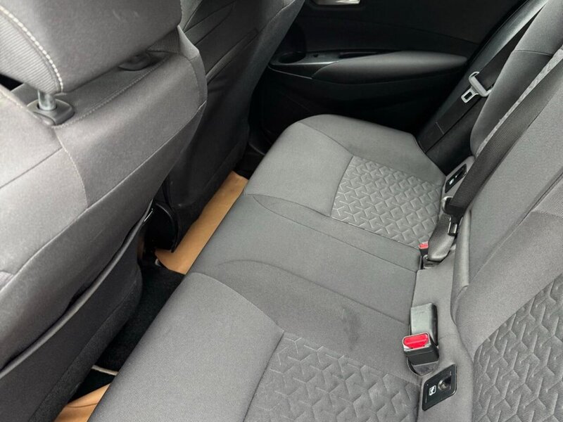 Toyota Corolla VVT-h Icon Tech - U6