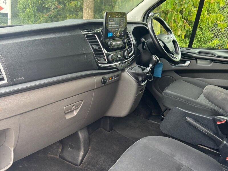 Ford Transit Custom 300 EcoBlue Limited - U8