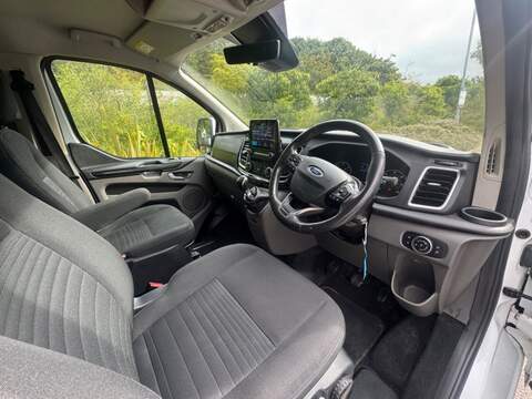 Ford Transit Custom 300 EcoBlue Limited - U8