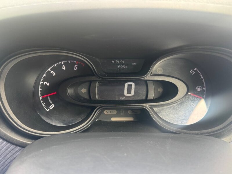 Vauxhall Vivaro CDTi 2900 - U9