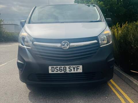 Vauxhall Vivaro CDTi 2900 - U9