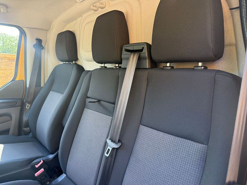 Ford Transit Custom 2.0 340 EcoBlue Leader Panel Van 5dr Diesel Manual L1 H1 Euro 6 (s/s) (130 ps) - U108