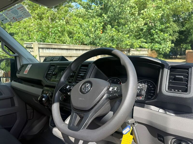 Volkswagen Crafter 2.0 TDI CR35 Trendline Panel Van 5dr Diesel Manual FWD MWB Euro 6 (s/s) (140 ps) - U110