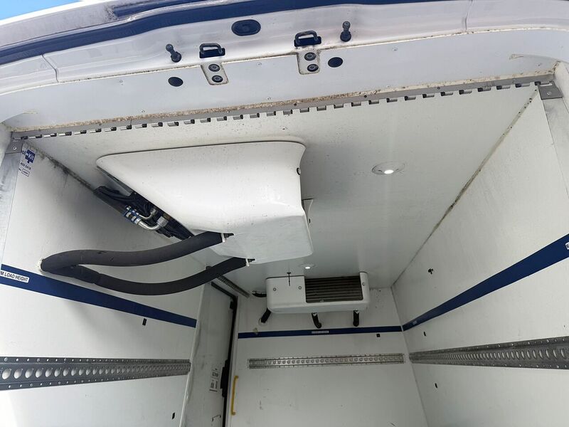 Volkswagen Crafter 2.0 TDI CR35 Trendline Panel Van 5dr Diesel Manual FWD MWB Euro 6 (s/s) (140 ps) - U110