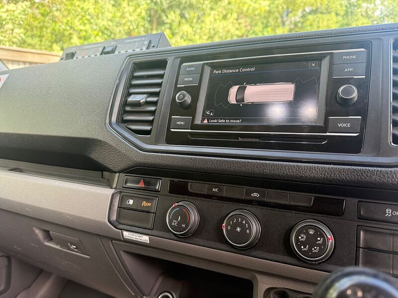 Volkswagen Crafter 2.0 TDI CR35 Trendline Panel Van 5dr Diesel Manual FWD MWB Euro 6 (s/s) (140 ps) - U110