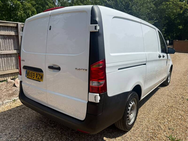 Mercedes-Benz Vito 2.1 114 CDI BlueTEC Panel Van 6dr Diesel Manual RWD L2 Euro 6 (136 ps) - U113