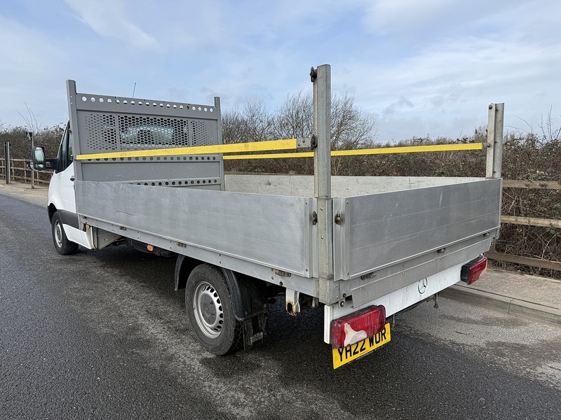 Mercedes-Benz Sprinter 2.0 315 CDI Progressive Chassis Cab 2dr Diesel Manual RWD L3 Euro 6 (s/s) (150 ps) - U26