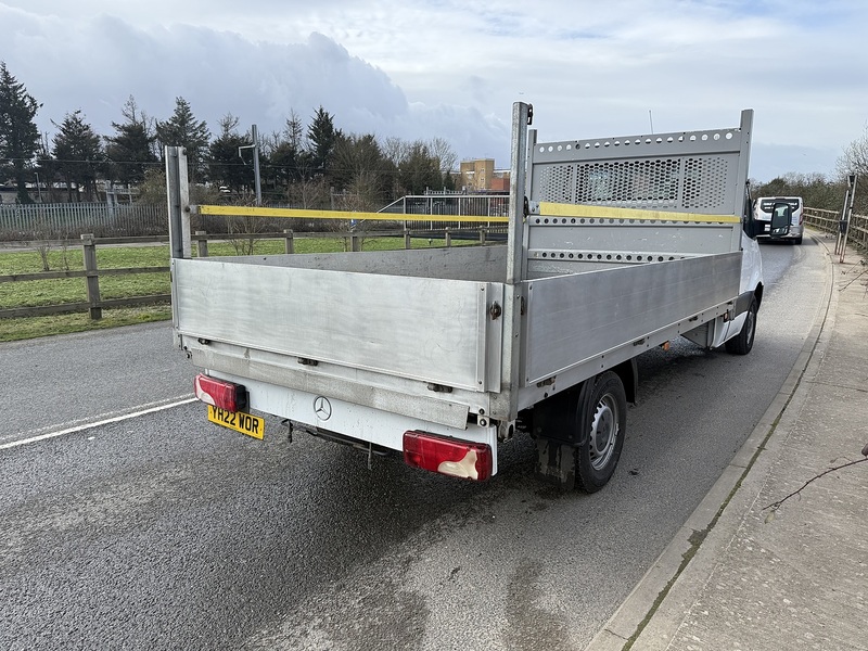 Mercedes-Benz Sprinter 2.0 315 CDI Progressive Chassis Cab 2dr Diesel Manual RWD L3 Euro 6 (s/s) (150 ps) - U26