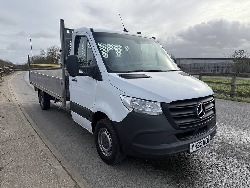 Mercedes-Benz Sprinter 2.0 315 CDI Progressive Chassis Cab 2dr Diesel Manual RWD L3 Euro 6 (s/s) (150 ps) - U26